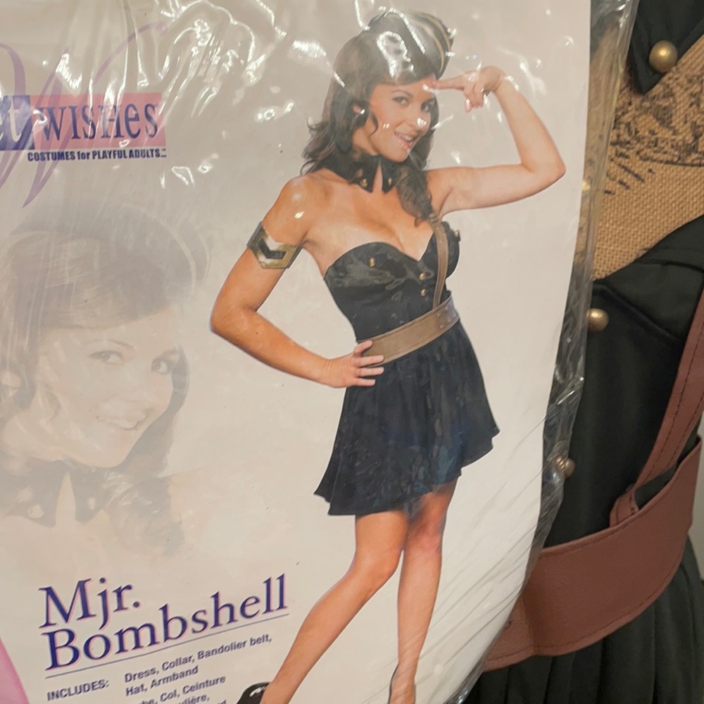 Secret Wishes Mjr. Bombshell Halloween Costume sexy!